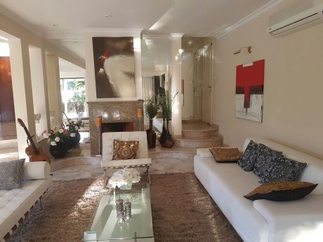 Tierra Inmobiliaria - MagnÍfica Residencia De 5 Dormitorios! Yacht & Golf Club