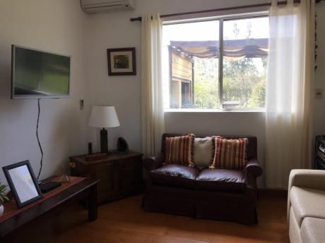 Muy Linda Casa En Altos De La Tahona. Gran Terreno