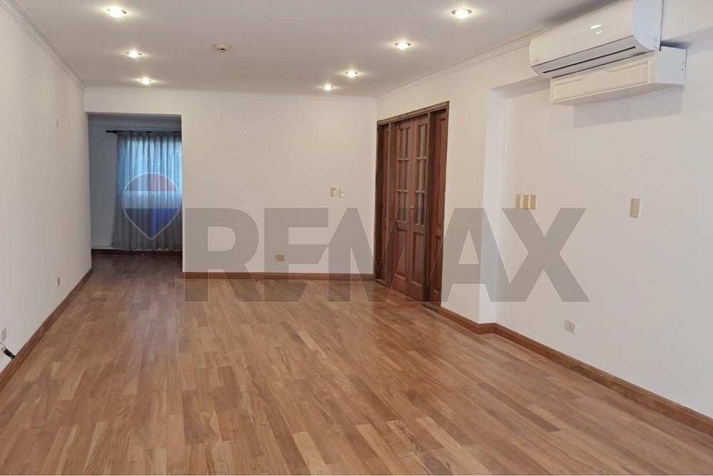 Departamento - Alquiler - Las Mercedes, Asunción, Paraguay — foto 2