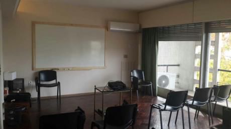 Para Empezar Tu Negocio, Muy Soleada 30m2+balcon Al Frente!