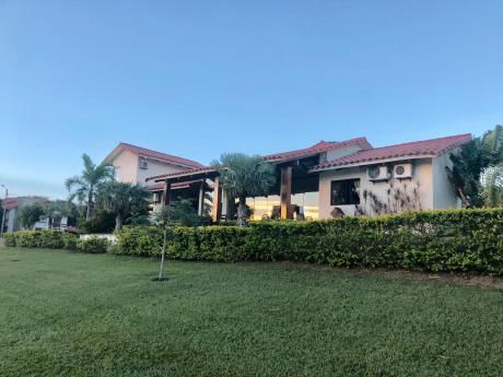 Casa En Venta En Condominio Polo Country