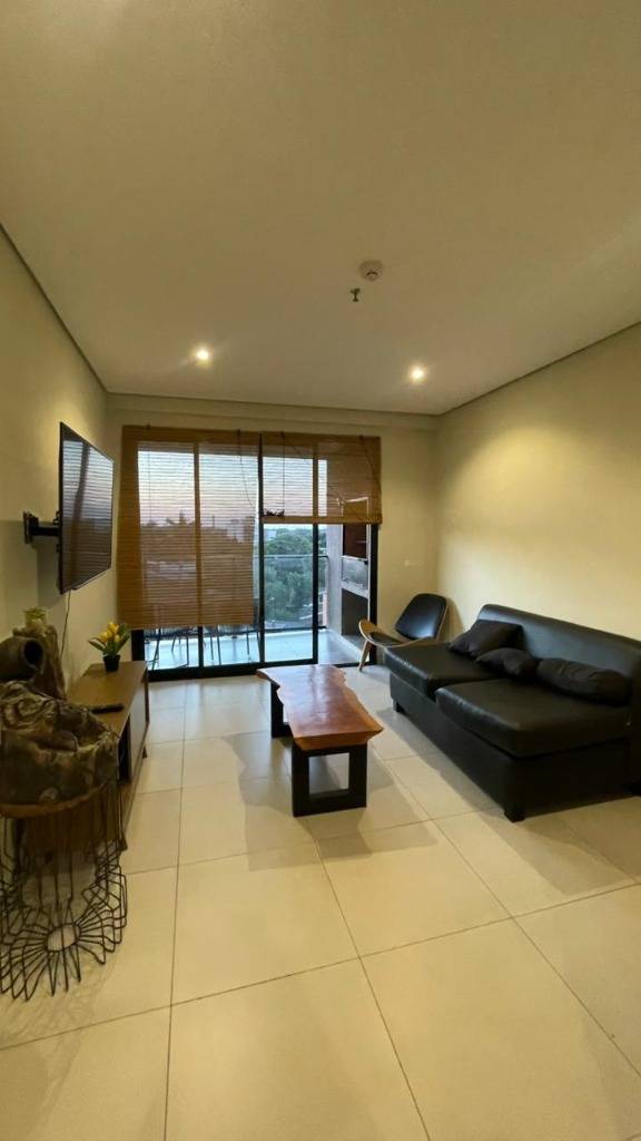 Departamento de dos habitaciones amoblado en Alquiler Bosques de Villa Morra — foto 2