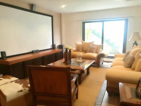 Bella Casa En Venta: Urbanización La Escondida (los Sauces De La Florida)