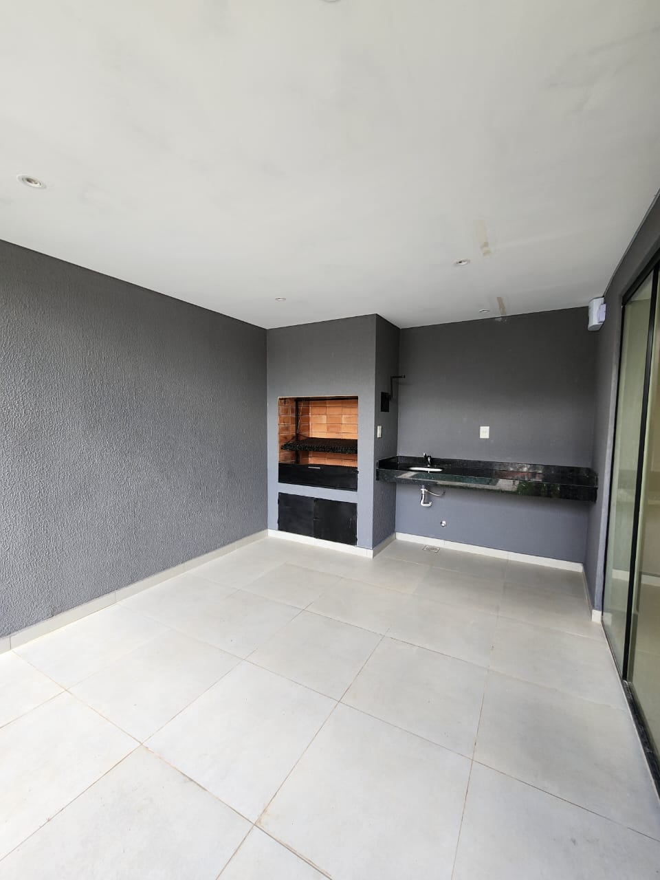 Duplex en alquiler de 3 habitaciones en suite, Luque, Zona Conmebol — foto 3