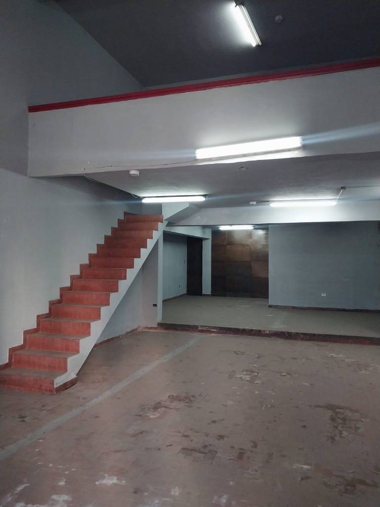SE VENDE PROPIEDAD — foto 3