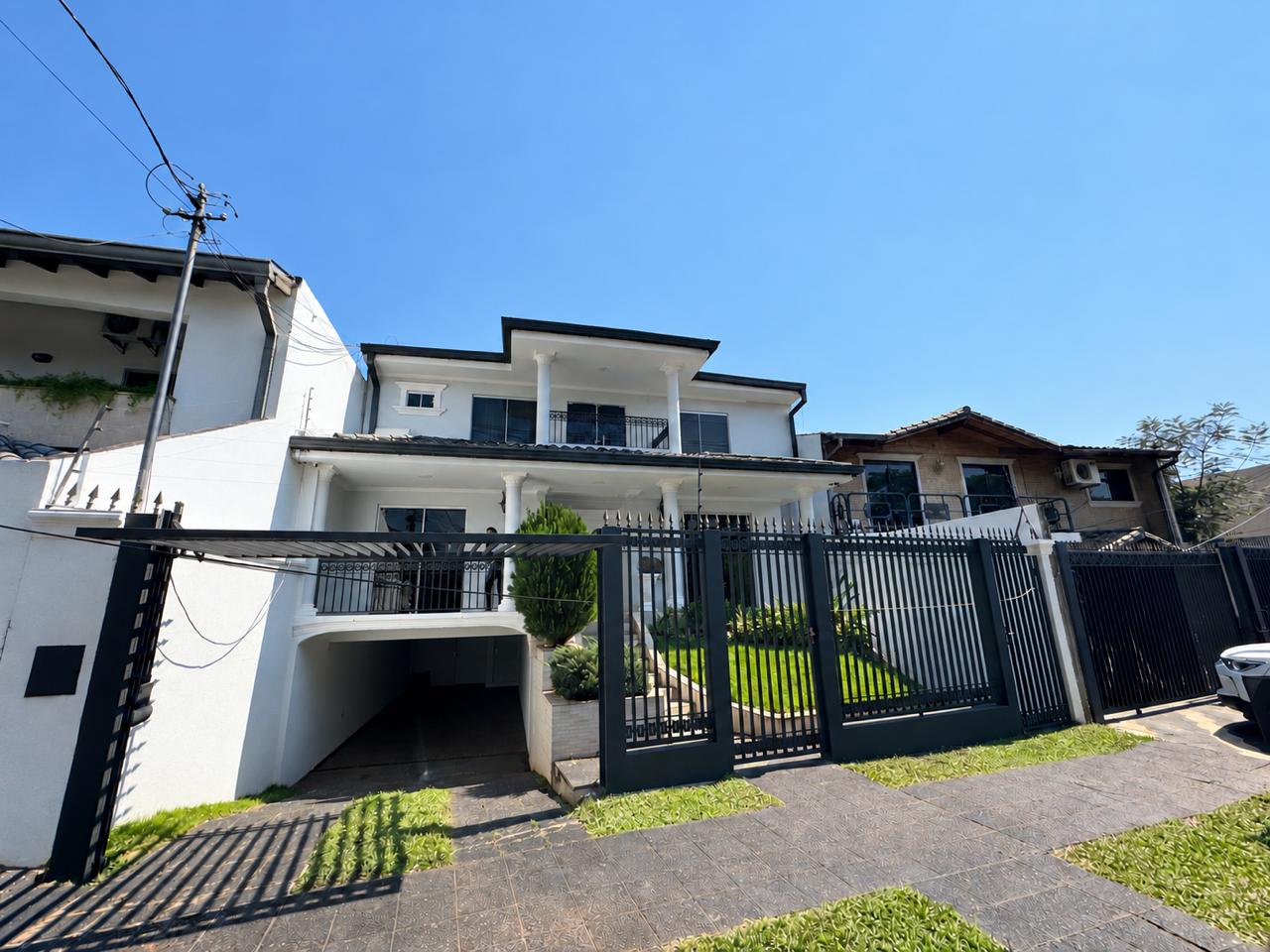 Casa en venta en Fernando de la Mora