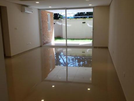 Hermoso Y Amplio Departamento Tipo Dúplex
