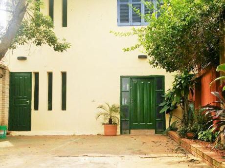 Vendo Precioso Duplex En Barrio Mburucuya 95.000 Usd