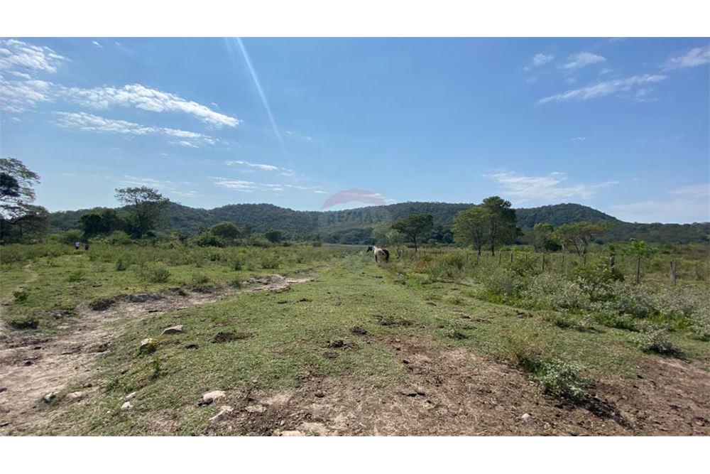 VENDO ESTANCIA FORMADA EN CAAPUCU PARAGUARI — foto 2