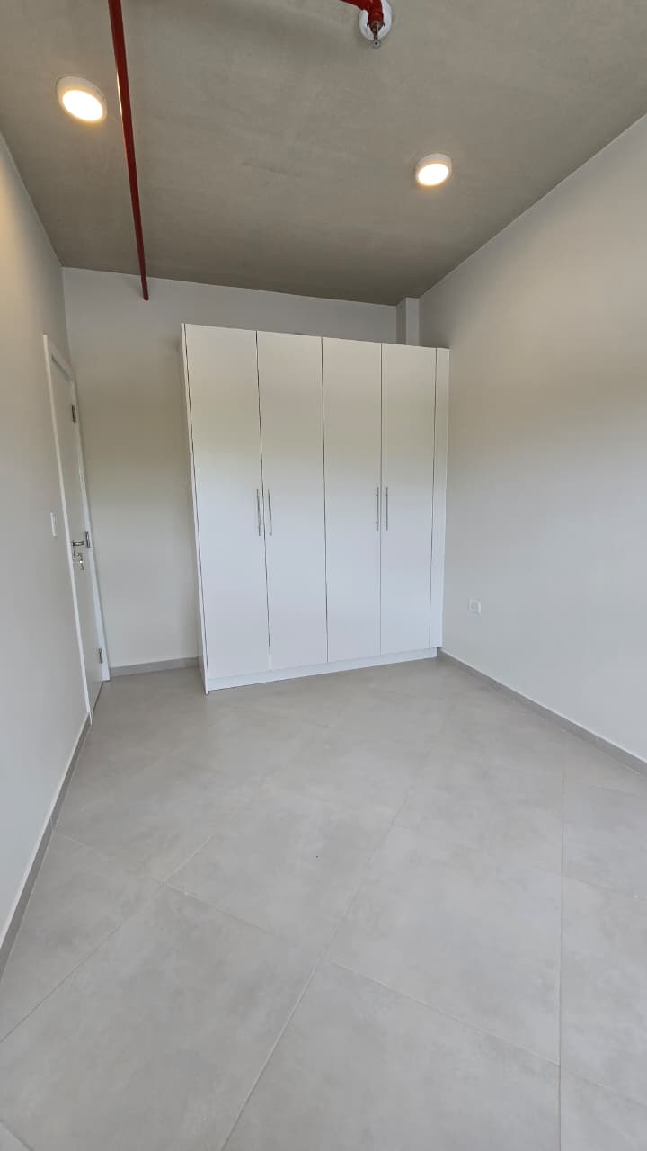 ALQUILO DEPTO DE 2D EN LUQUE — foto 2