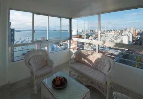 Piso Alto Con Espectacular Vista Al Mar - 3 Dorm Y Dep.