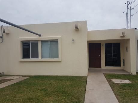 Casa En Alquiler