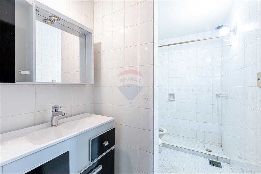 VENDO RESIDENCIA EN LA ENCARNACION — foto 3