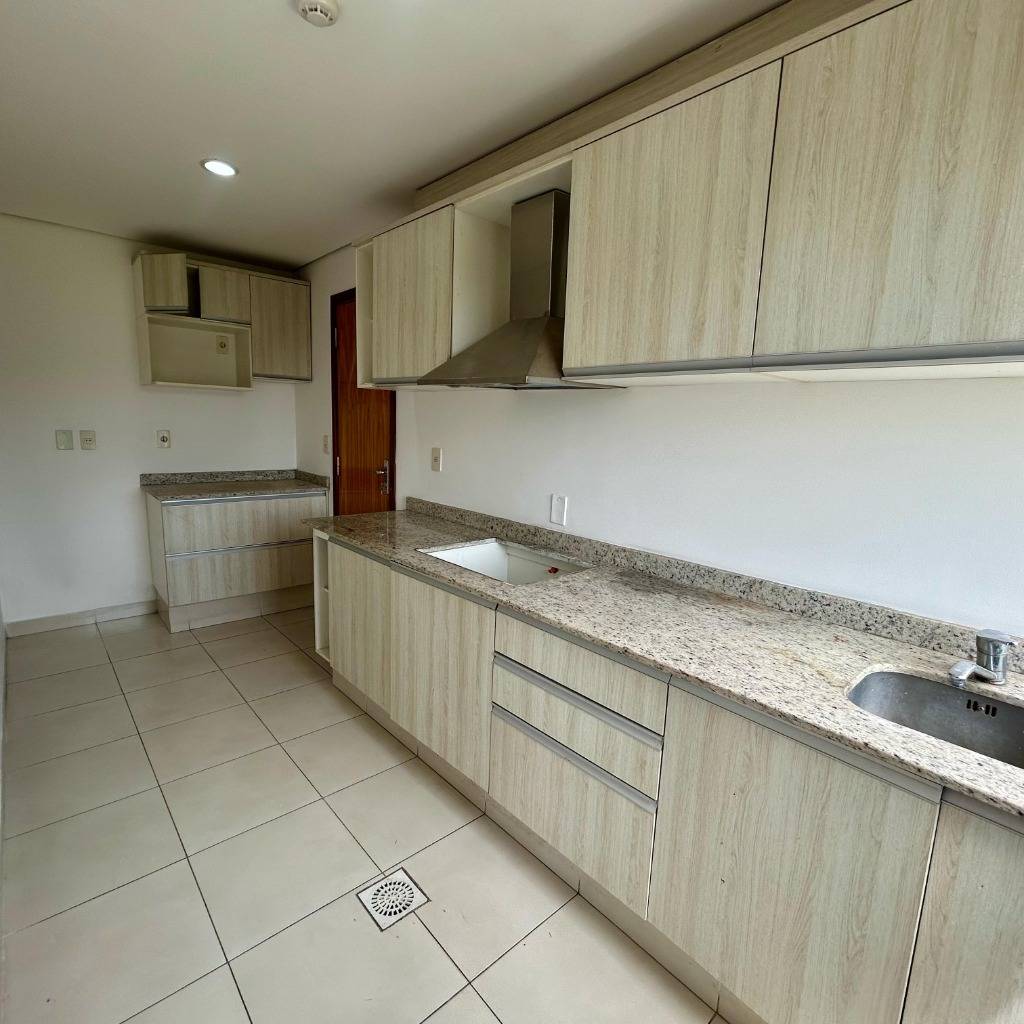 Alquilo departamento en Luque zona Loma Merlo — foto 3