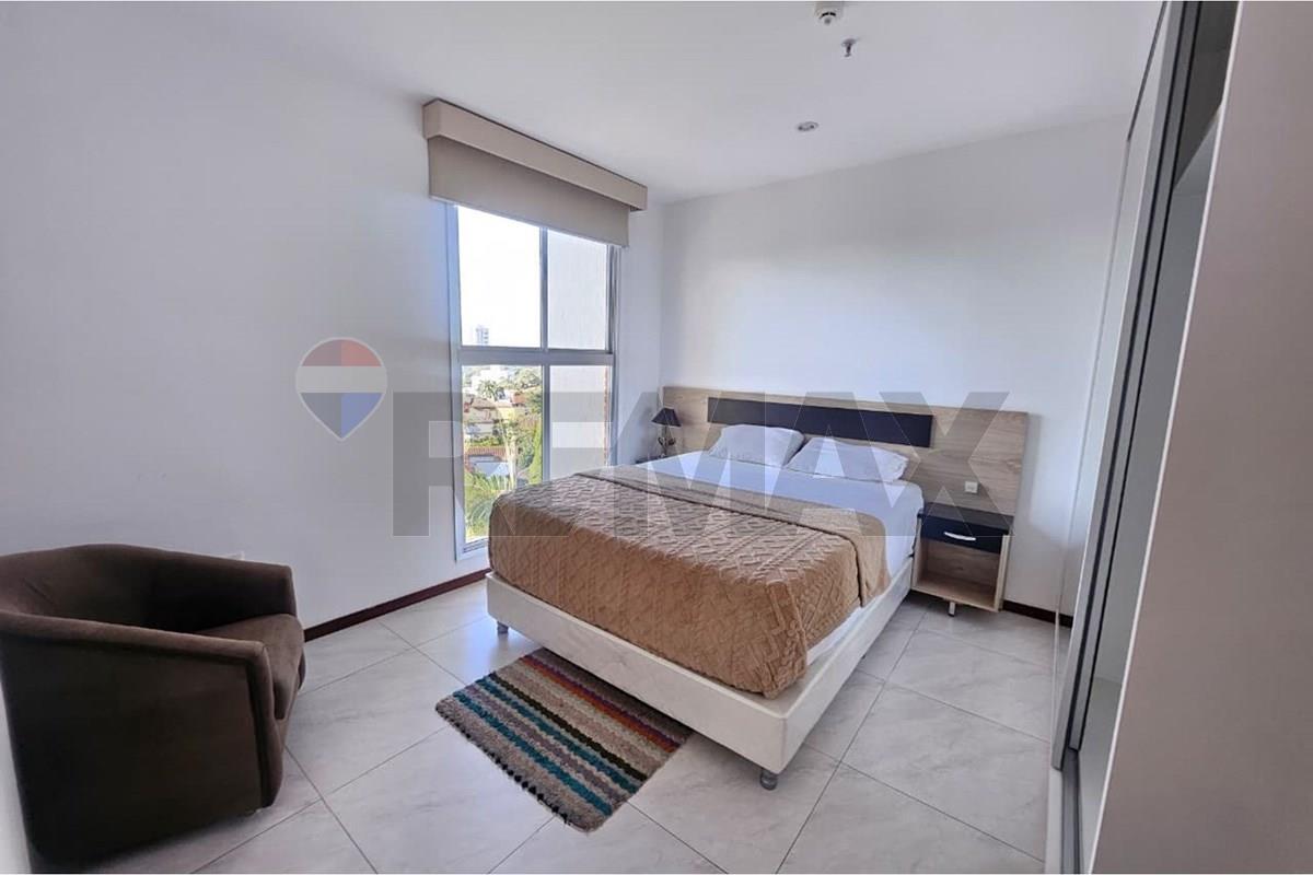 DPTO 1 DORM AMOBLADO BARRIO LOS LAURELES — foto 3