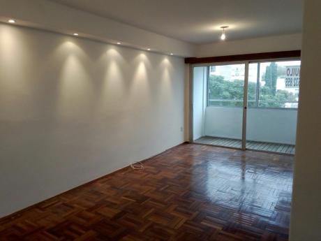 Apartamento De 3 Dormitorios En Parque Batlle