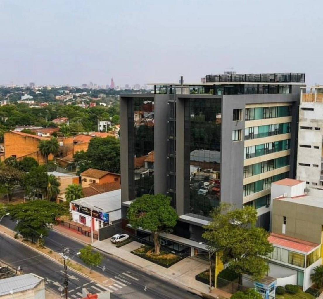 ALQUILO OFICINA CORPORATIVA EDIFICIO DOT SACRAMENTO — foto 2