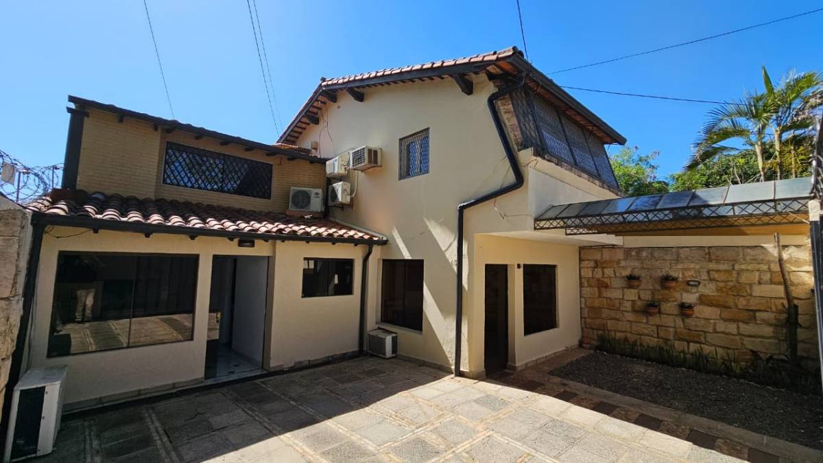 VENDO DUPLEX - EN BARRIO SAN VICENTE — foto 2