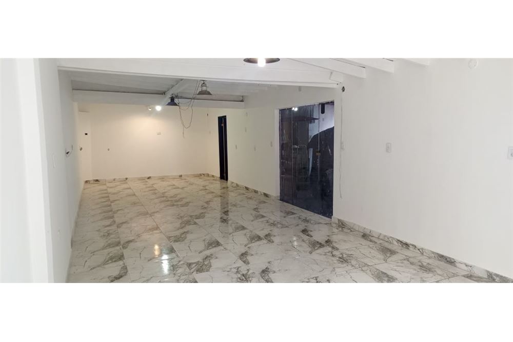 Local Comercial - Alquiler - San Cristóbal, Paraguay — foto 2