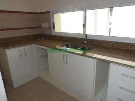 Alquileres De 2 Dorm. En Balcones Del Guruyú