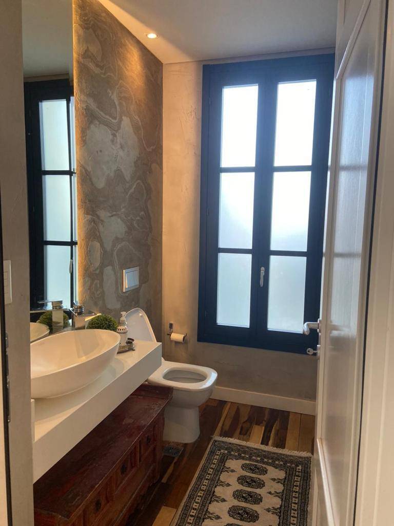 Residencia moderna en alquiler – Elegancia y amplitud — foto 3