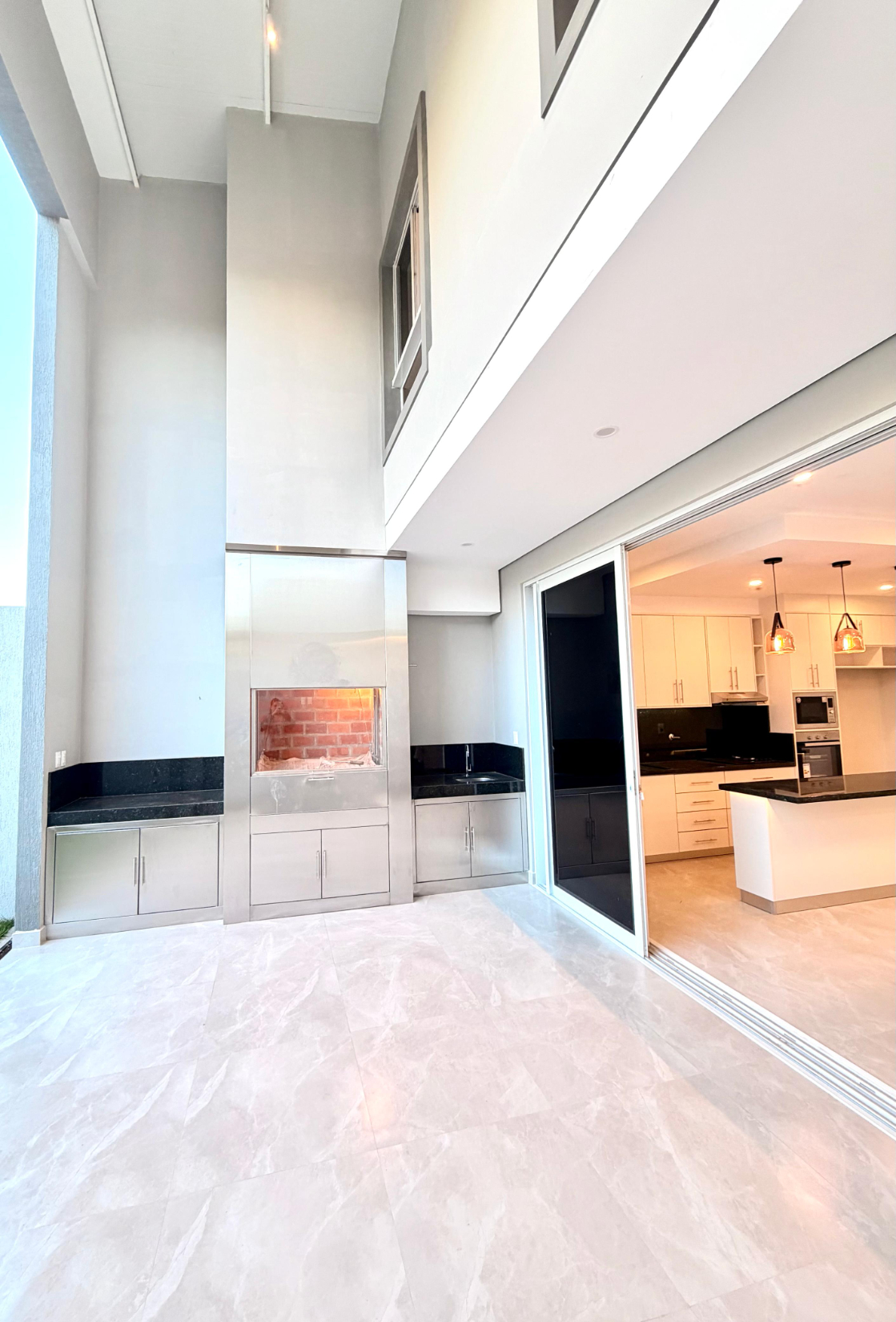 Dúplex En Venta A Estrenar, De 3 Habitaciones En Suite — foto 2