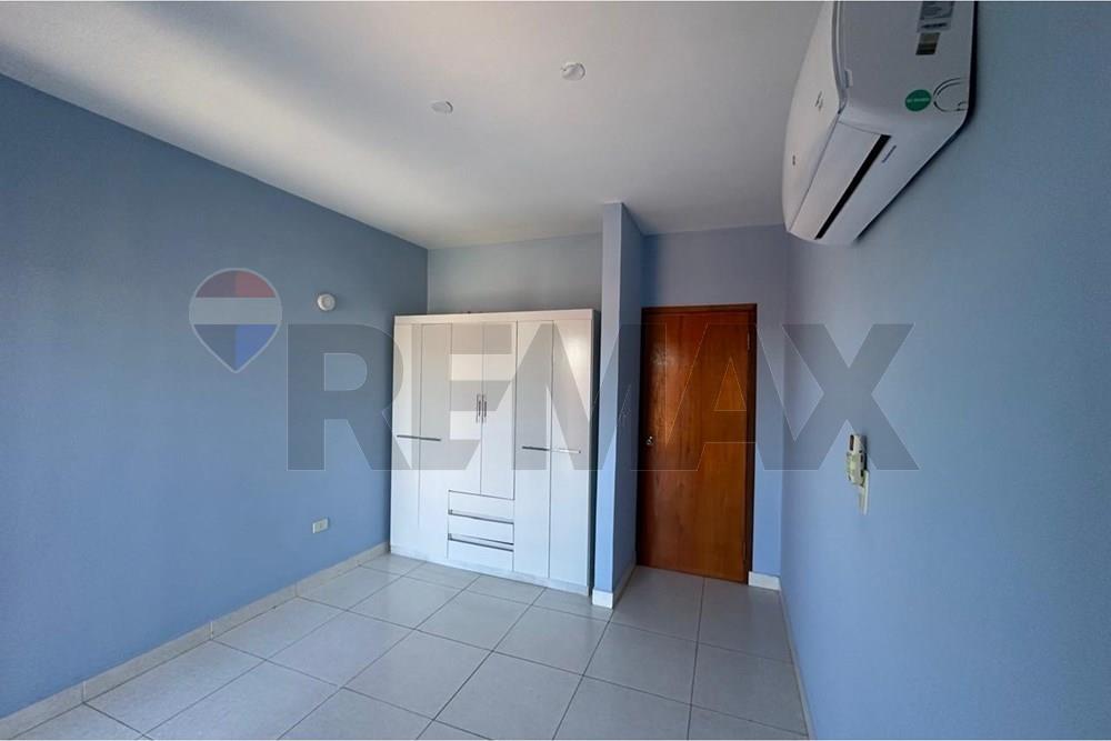 Departamento - Alquiler - San Lorenzo, Paraguay — foto 2
