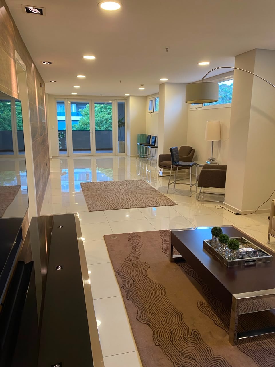 EN ALQUILER HERMOSO Y AMPLIO DEPARTAMENTO - TORRES DE ALTEA - ID 50218 — foto 3