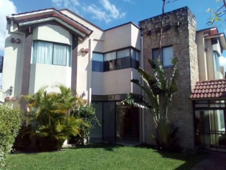 Hermosa Casas En Anticretico