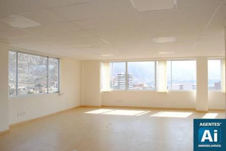 Se Vende Hermosa Oficina En Calacoto