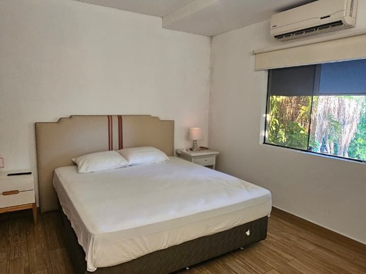 EXCLUSIVO DUPLEX TOTALMENTE AMOBLADO Y EQUIPADO EN ALQUILER - VILLA MORRA — foto 3