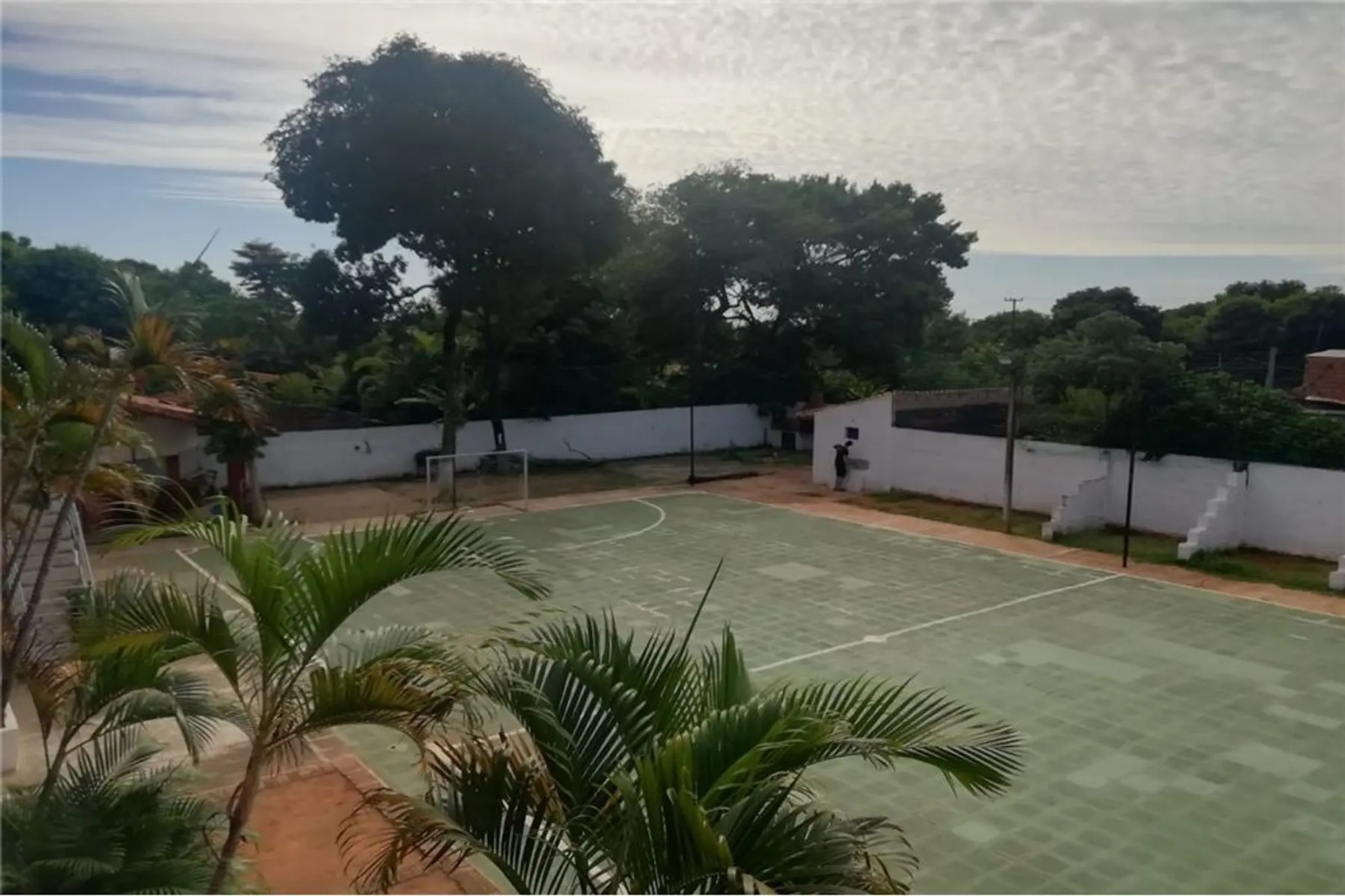 Terreno Lucerito de 1.241 M², con 639 M² edificación de 3 niveles — foto 3