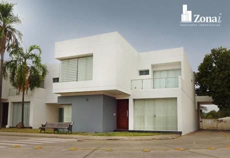 Vivienda De 4 Suites En *condominio Exclusivo De La Zona Norte