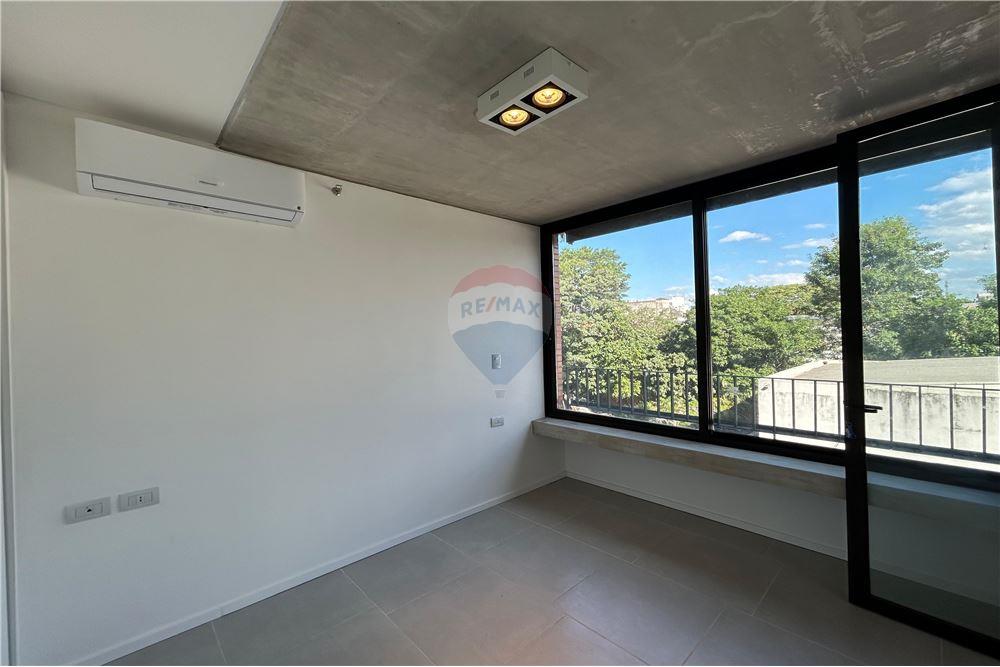 Departamento en venta en Mburicaó