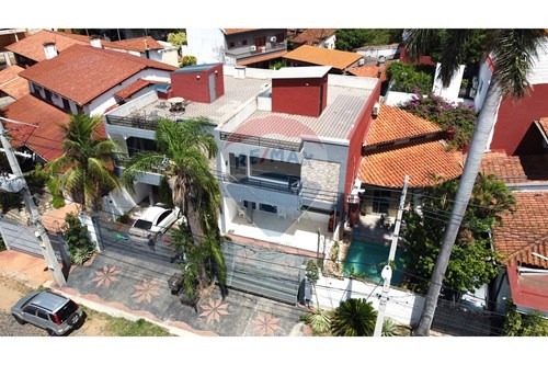 Casa en alquiler en Las Lomas