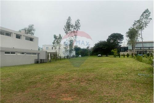 HERMOSO TERRENO EN AQUA VILLAGE — foto 2