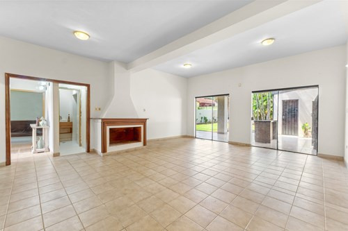 Casa en venta en Luque — foto 2