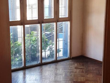 Alquiler De Apartamento 2 Dormitorios En Ciudad Vieja, Montevideo