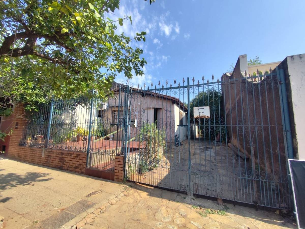 En venta casa a demoler o refaccionar — foto 2