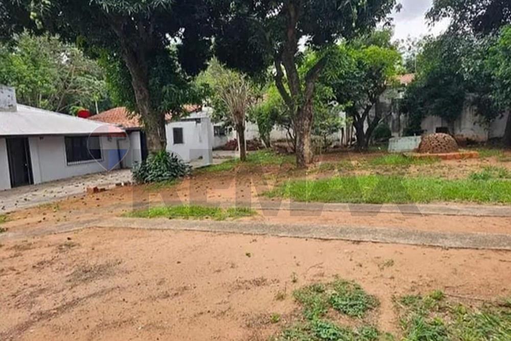 Alquiler De Vivienda Y Espacio Comercial — foto 3
