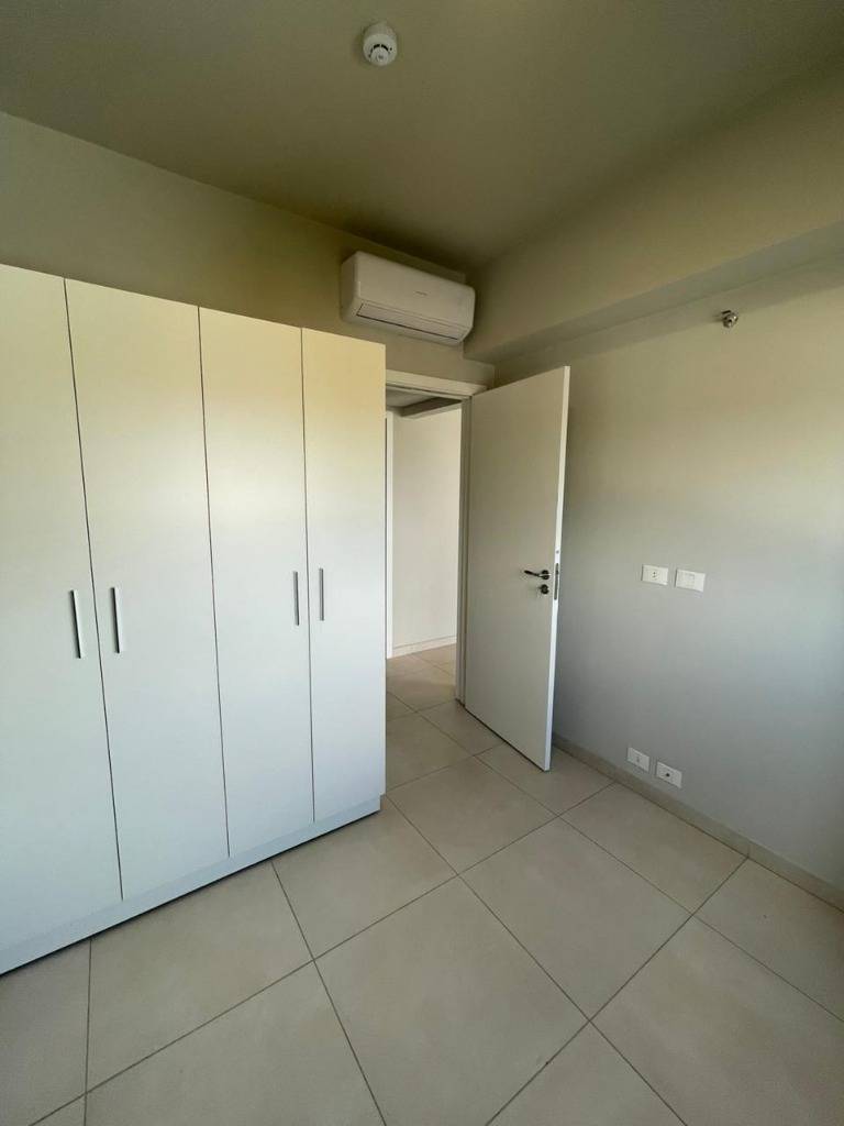 VENDO HERMOSO DEPARTAMENTO edificio TRINITY TOWER . ID 45640 — foto 3