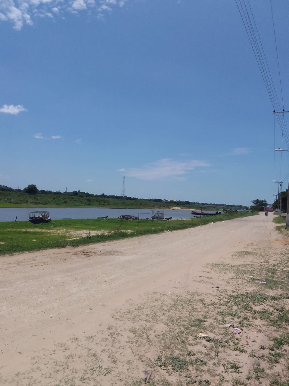 VENDO TERR EN CARMELO PERALTA S/ LA NUEVA COSTANERA RIO PY 26X99 EN ESQUINA — foto 2