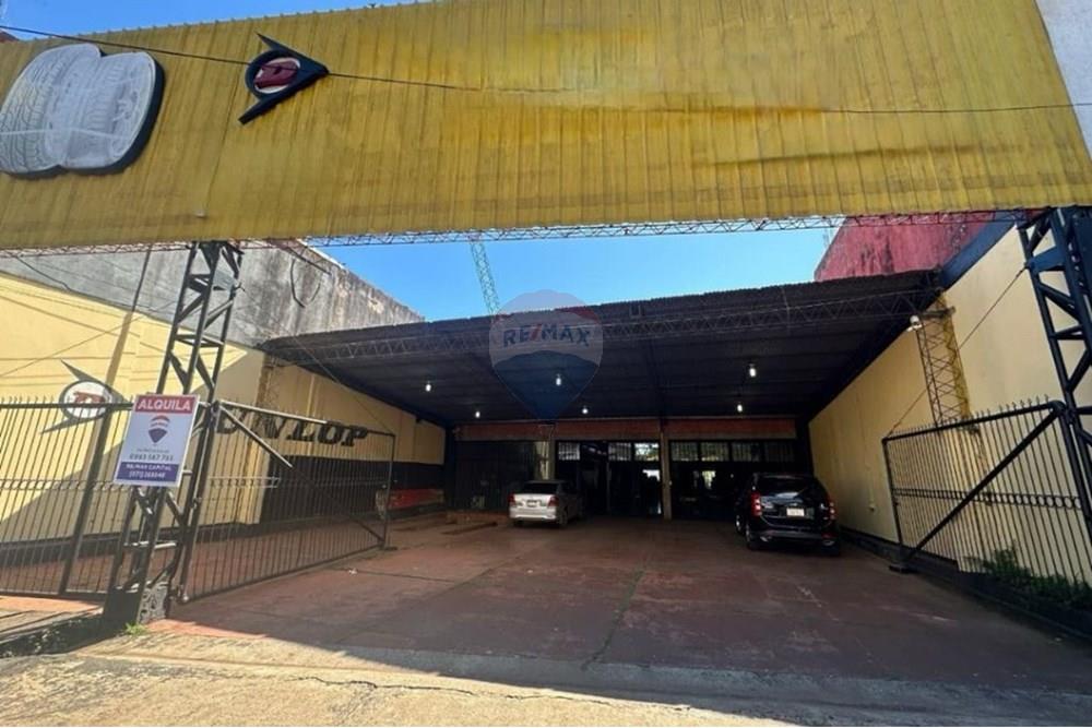 Local Comercial - Venta - Encarnación, Itapúa, Paraguay — foto 2