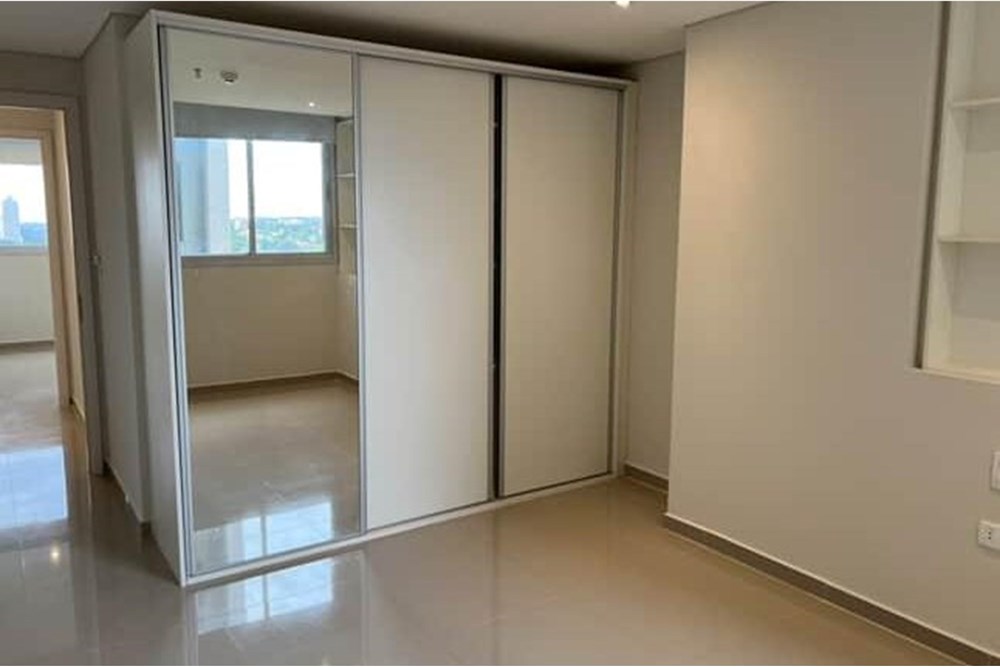 Departamento - Alquiler - Villa Morra, Paraguay — foto 2