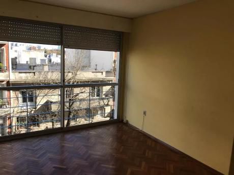 Pocitos, 1dorm, Todo Al Fte, Tza Lav, Losa Rad, Port 24hs. Opc Gje!