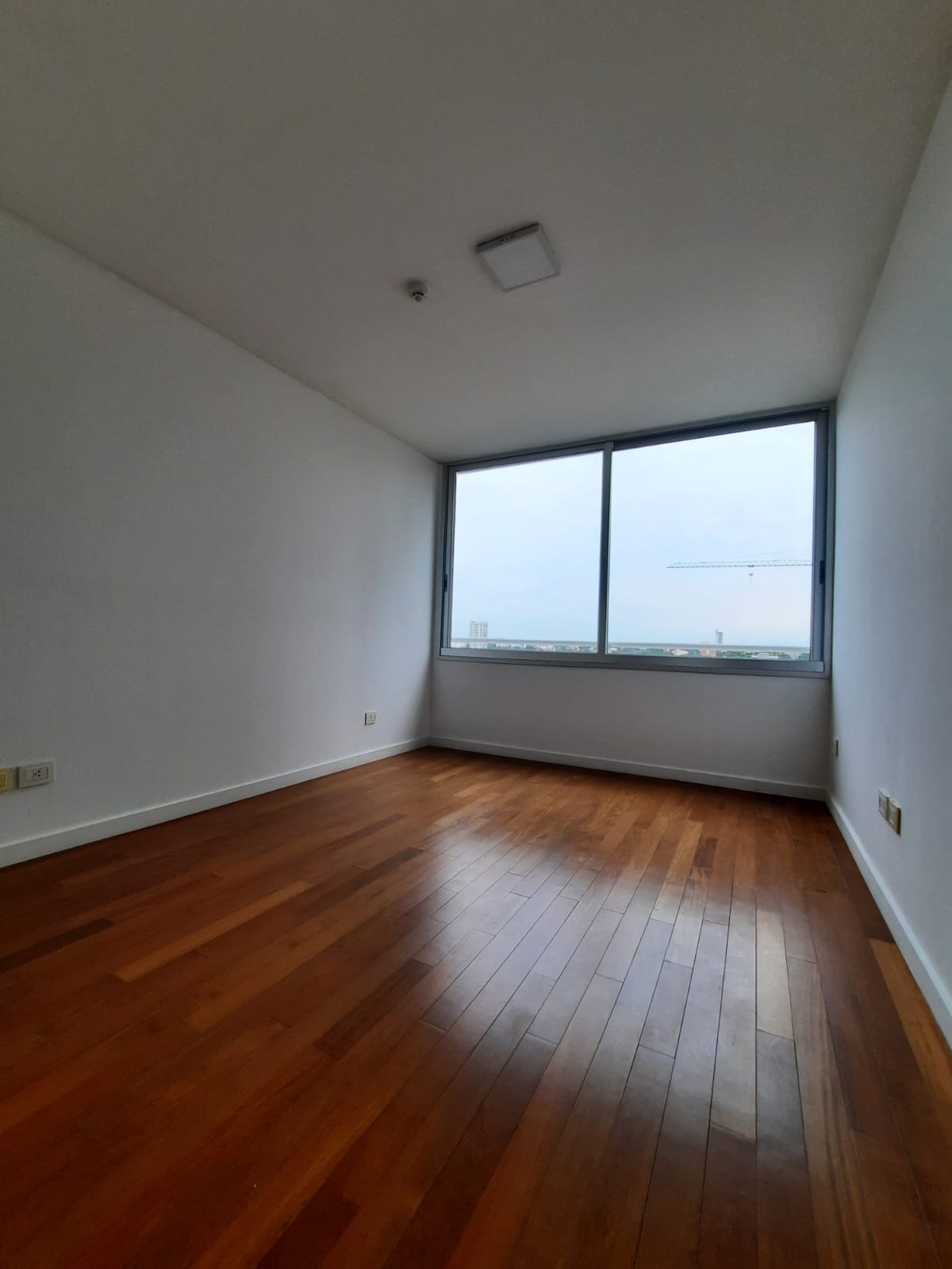 Alquilo Departamento de 2 habitaciones en zona Paseo La Galería — foto 3