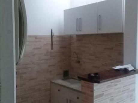 Hermoso Apto 1 Dorm, Si Mascotas, Bajos Gc, A Pasos Del Nuevo Centro Shopping.