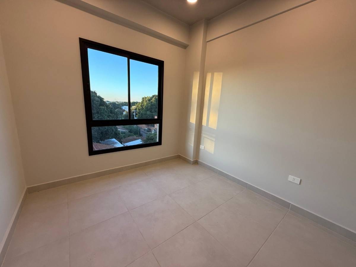 ALQUILO DEPARTAMENTO - ZONA MCAL LOPEZ — foto 3