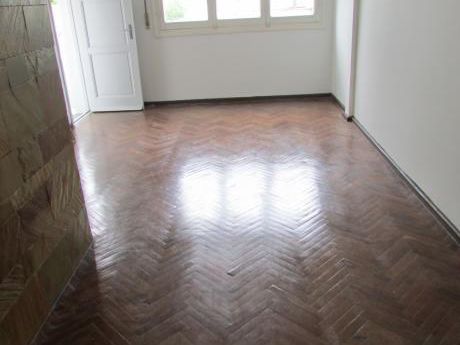 Amplio, 2 Dormitorios, 2 Baños, 2 Terrazas, Garaje, Gc$3600