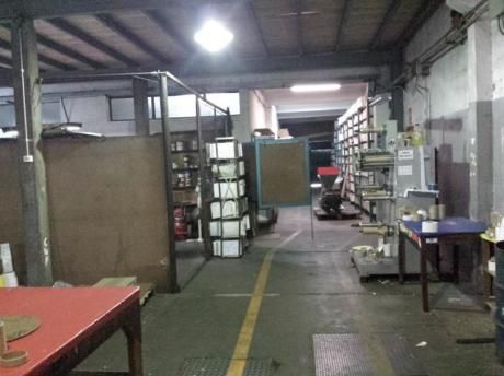 Locales Comerciales En Brazo Oriental